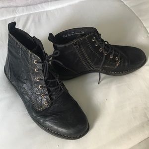 Clark’s ankle boots